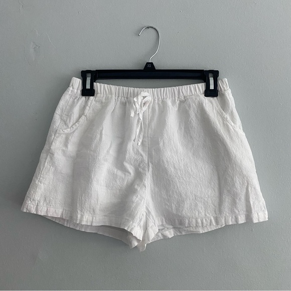 White Linen Shorts - Picture 3 of 5
